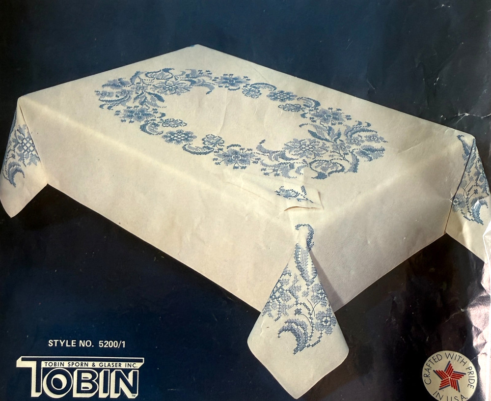 Progress Stamped Tablecloth Royalty 5200/1 Oblong 60" x 104" Cross Stitch Tobin